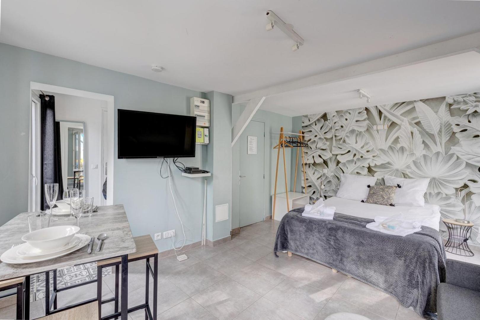 146 Suite Philippe, Large Studio, Paris Center Extérieur photo