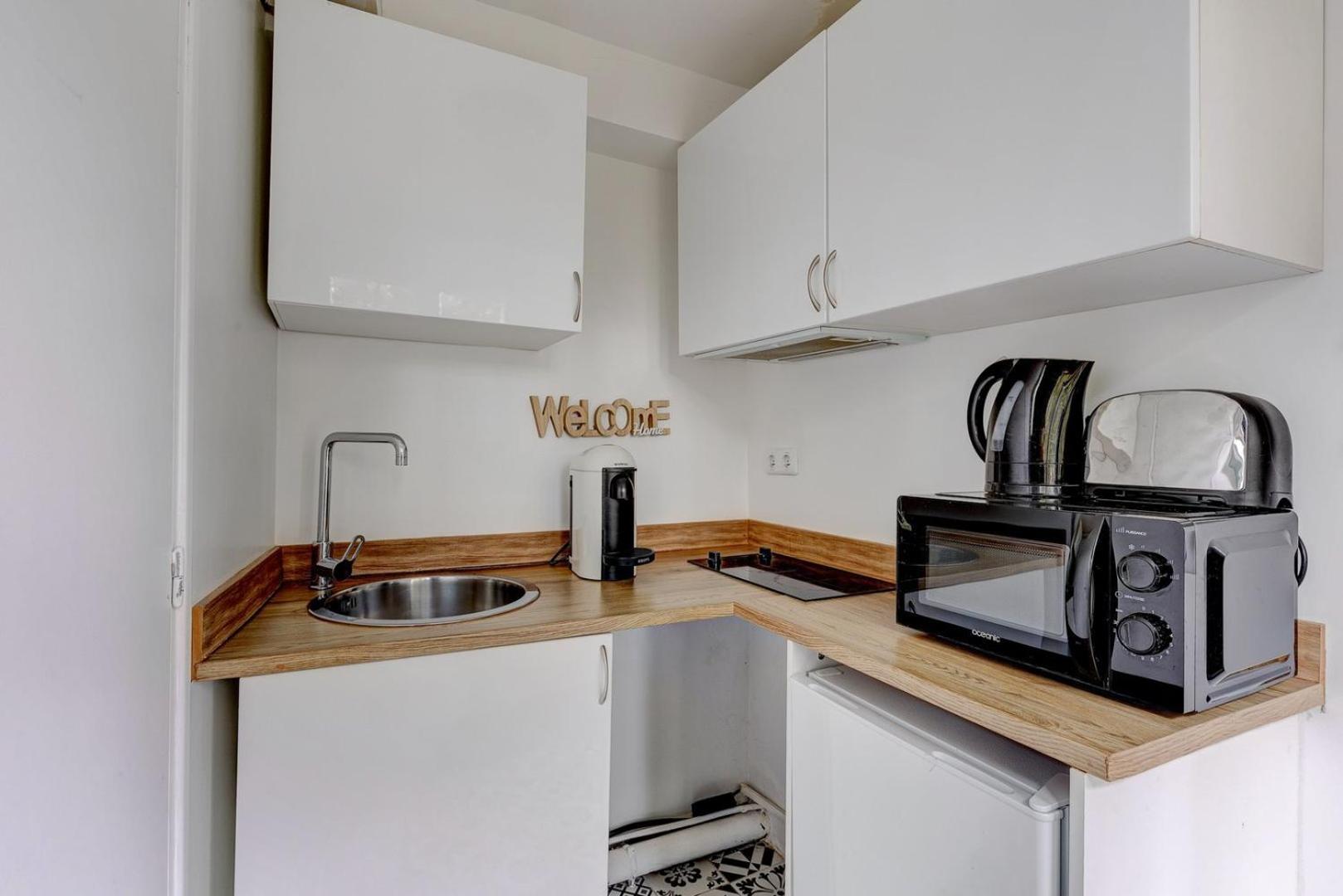 146 Suite Philippe, Large Studio, Paris Center Extérieur photo